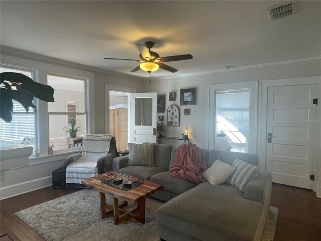 Building Photo - 2624 12th St N