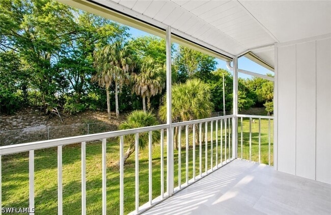 Building Photo - 2360 Naples Trace Cir