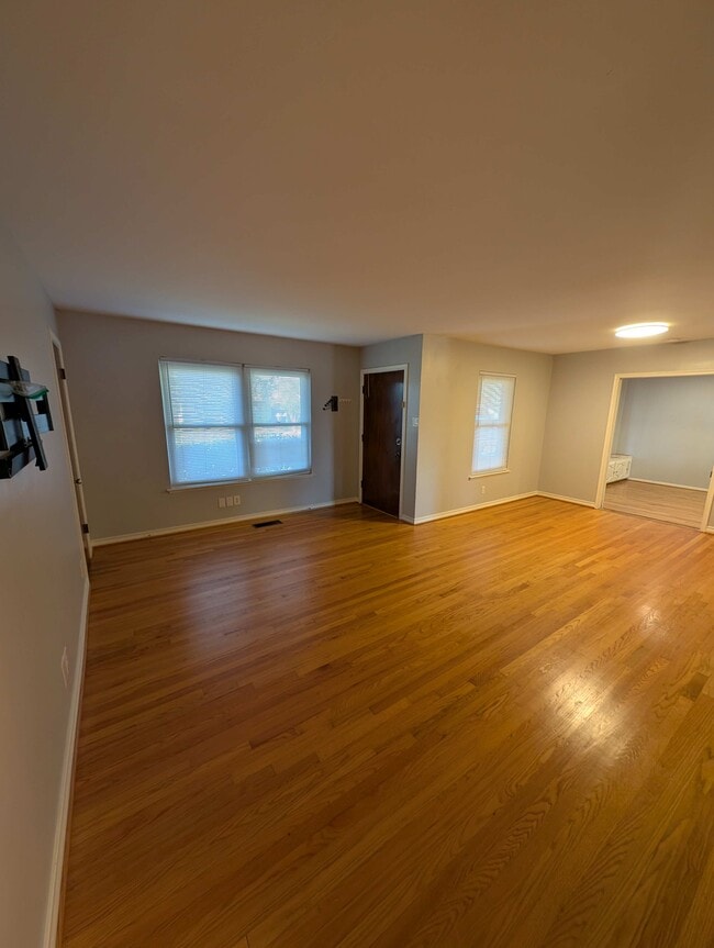 Building Photo - 10316 Lavano Ln