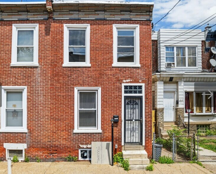 Primary Photo - 1915 E Atlantic St