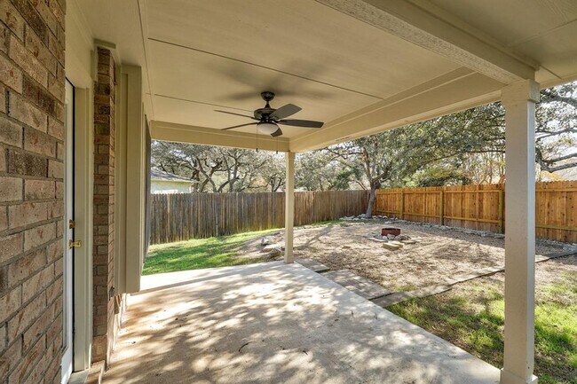 Building Photo - 1109 Fossil Cove