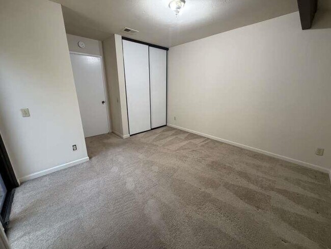 Building Photo - 4709 Malero Pl
