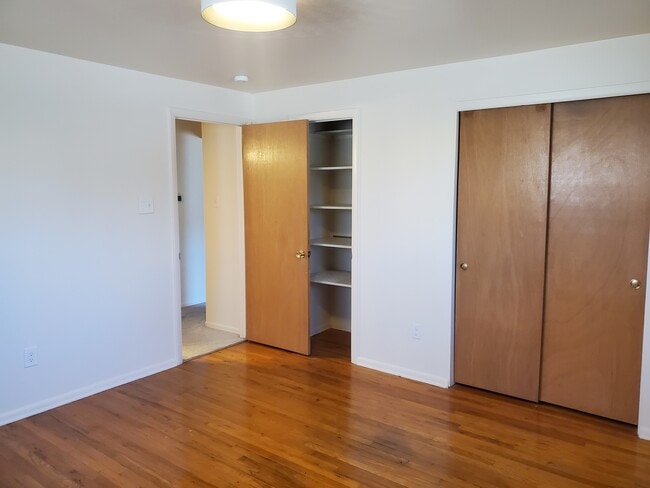 Building Photo - 3260 Dudley St