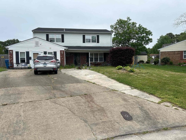 Building Photo - 3344 Prince Edward Ct