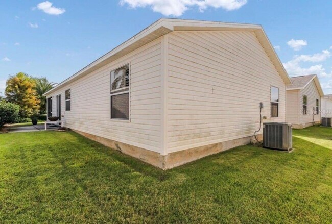 Building Photo - 1037 Ridgeville Rd