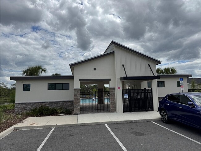 Building Photo - 297 Bogey Dr