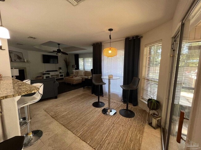 Building Photo - 1959 Melissa Oaks Dr