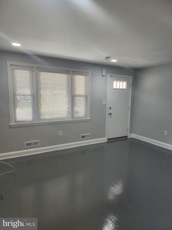 Building Photo - 4714 Duncrest Ave