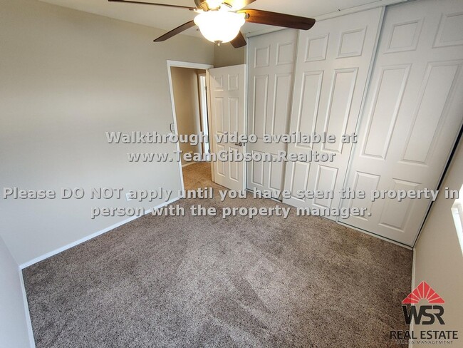 Building Photo - 2 Bedroom, Upstairs Condo