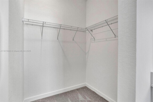 Building Photo - 252 SW 159th Terrace
