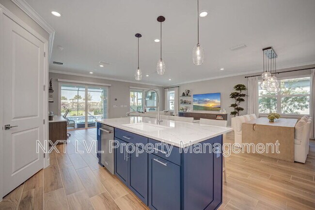 Building Photo - 16112 Lakeland Dr