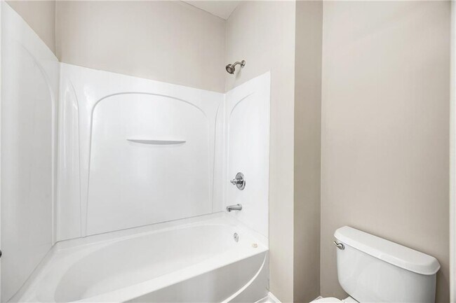 Building Photo - 4381 Challedon Dr