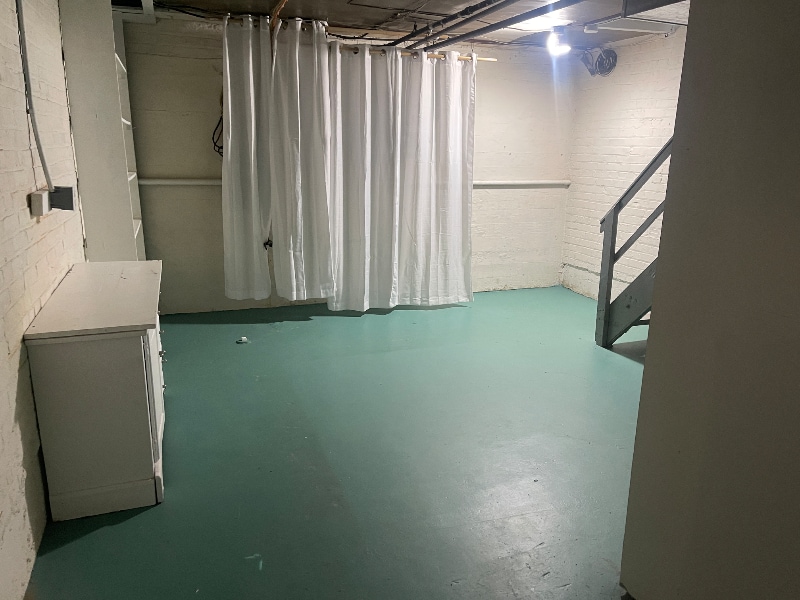 Building Photo - 6637 Murray Rd