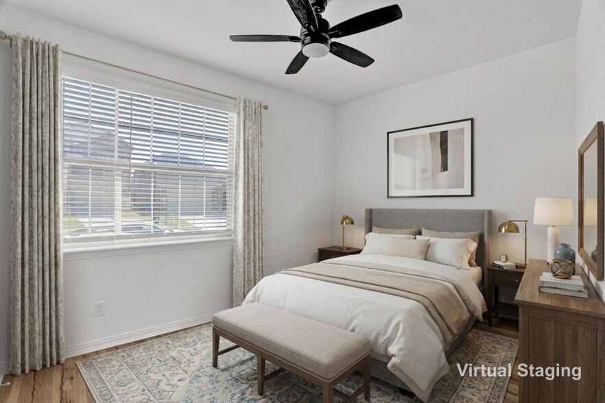 Building Photo - 1204 Sequoia Ln