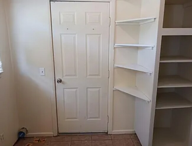 Building Photo - Charming 2-Bedroom Home in Desert Hot Springs - Just $1,800/month!