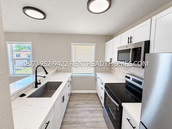 Building Photo - 1111 Bittle Ln