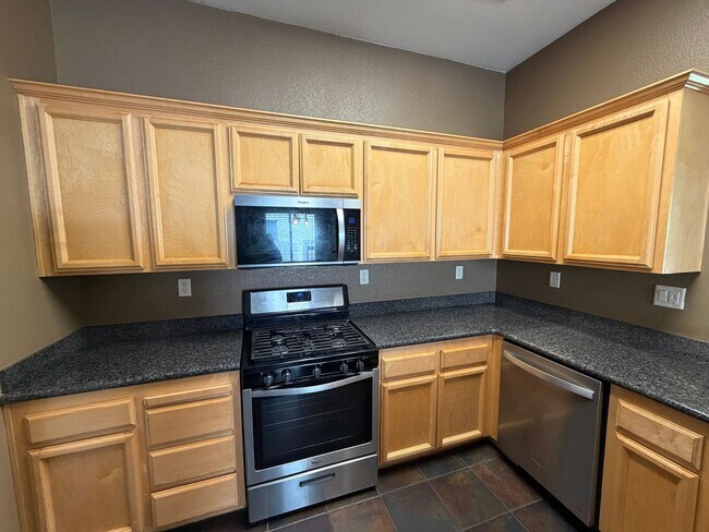 Building Photo - Beautiful Home in Cresleigh Ranch Village