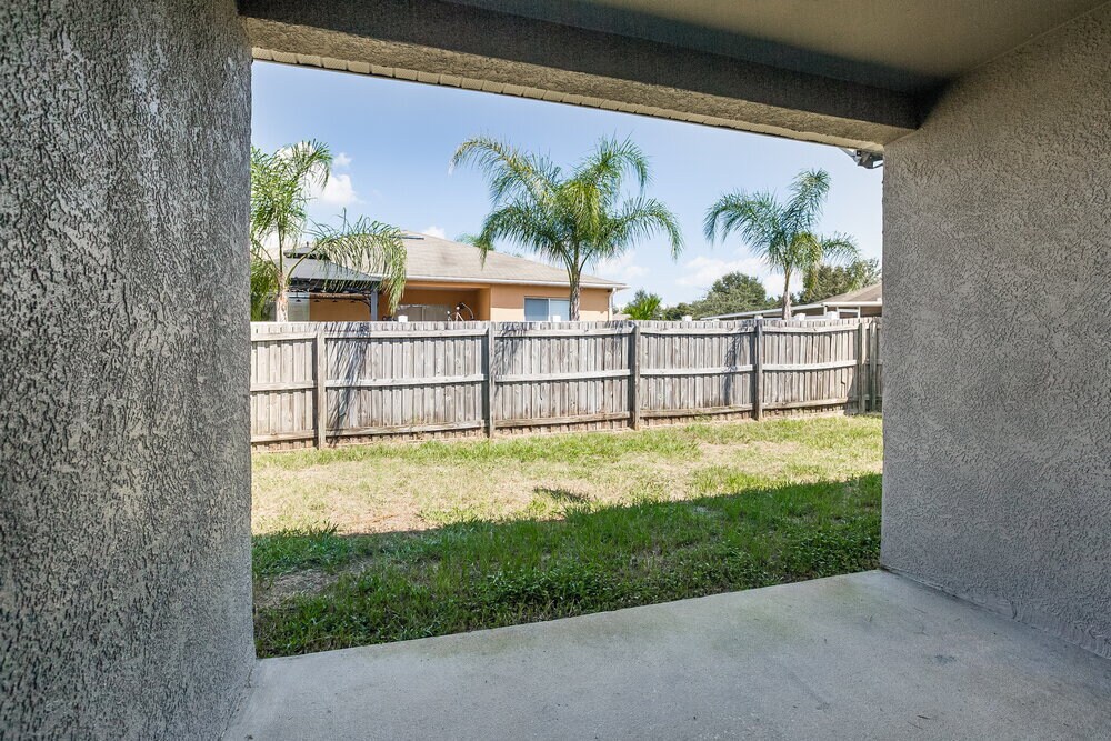 Building Photo - 3146 Pine Top Dr