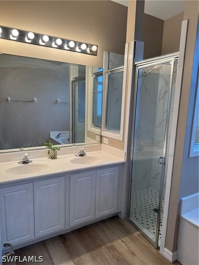 Building Photo - 286 Justene Cir