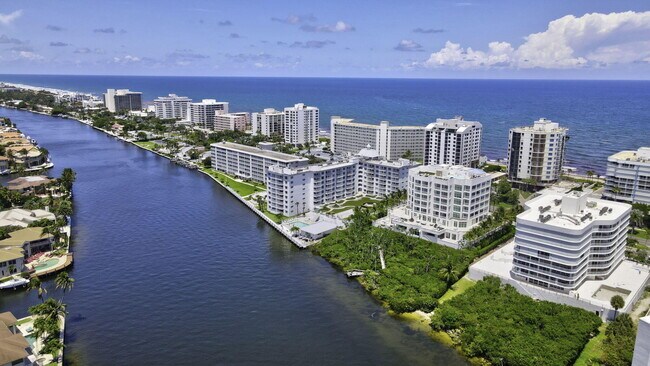 Building Photo - 3210 S Ocean Blvd
