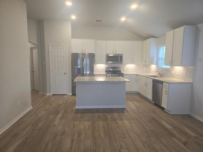 Building Photo - 29219 Enchanted Fls Cir