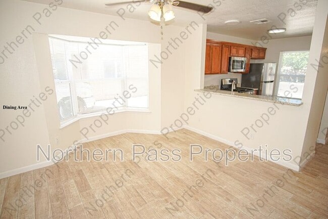 Building Photo - 3425 Risner Pl