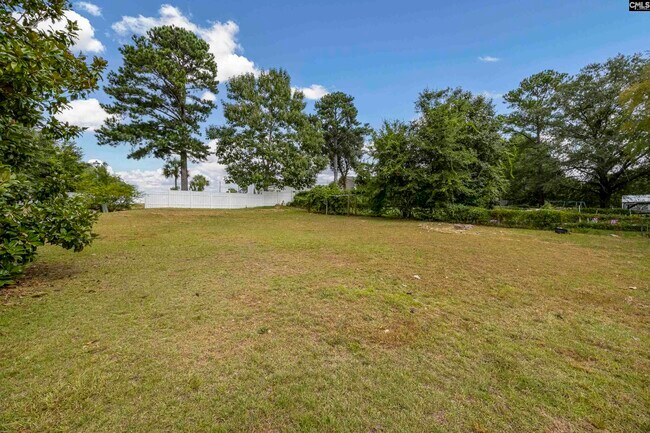 Building Photo - 101 Stuart Ln