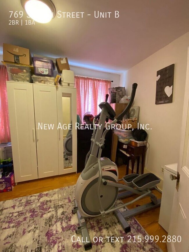 Building Photo - 769 S 12th St