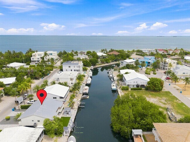 Building Photo - 203 Gulfview Dr