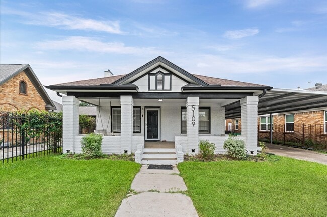 Primary Photo - 5109 Lindsay St