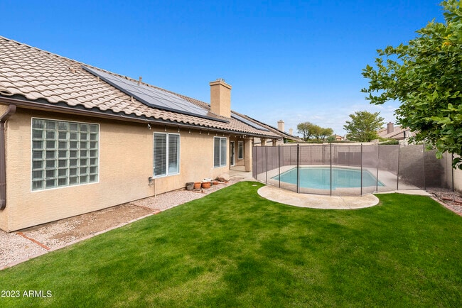 Building Photo - 4611 E Fernwood Ct