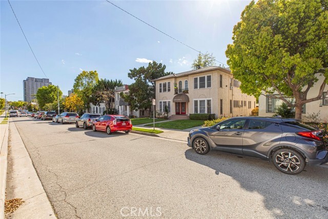 Building Photo - 1153 N Maryland Ave