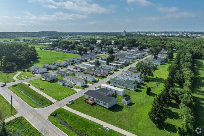 Aerial Photo - 4333 Parkridge Ave