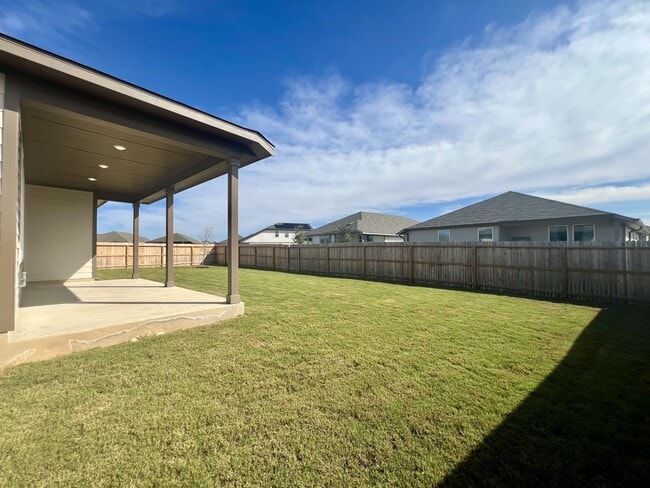 Building Photo - 14438 Inspiration Pt