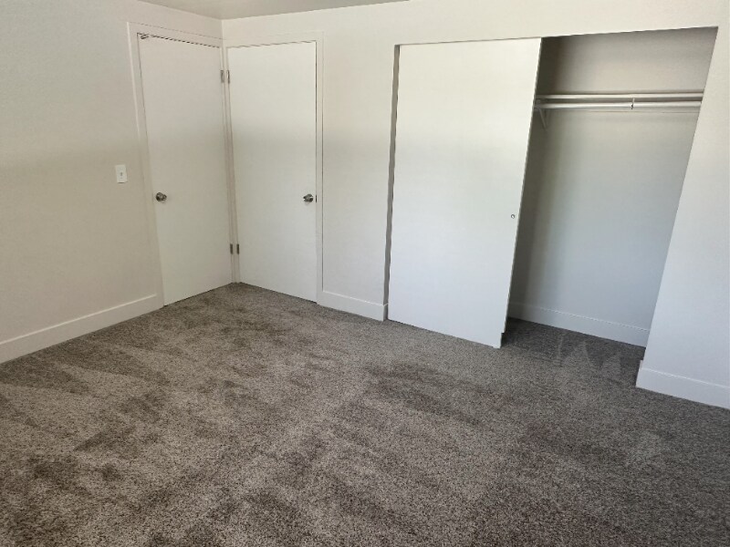 Building Photo - 2117 E 3300 S