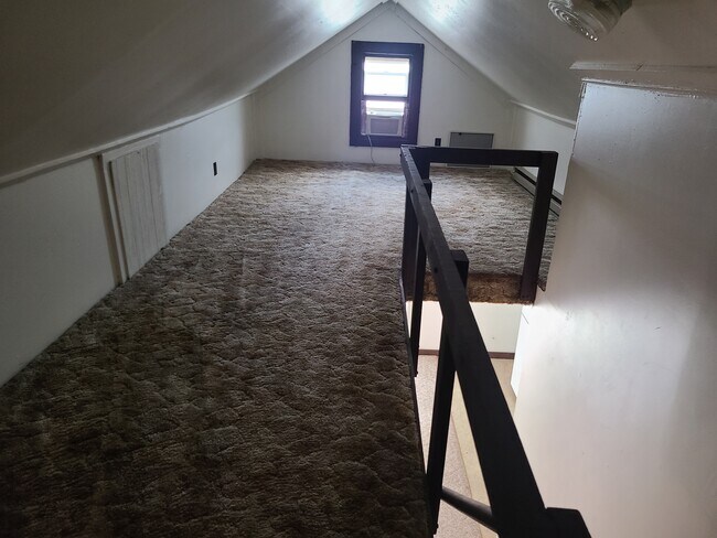 Building Photo - 510 S Franklin St