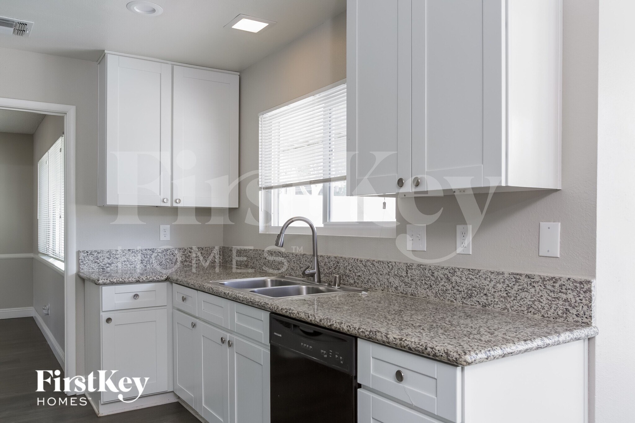 Building Photo - 4317 Newcastle Rd