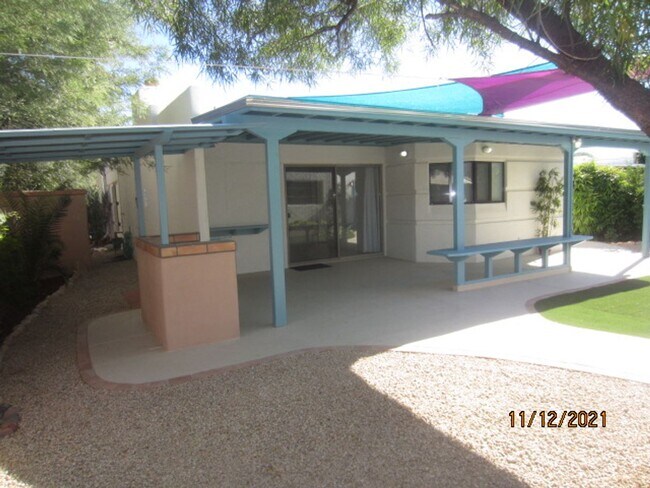 Building Photo - AMAZING 3 BED.  2 BA. ART DECO HOME WAS FULLY REMODELED IN 2021