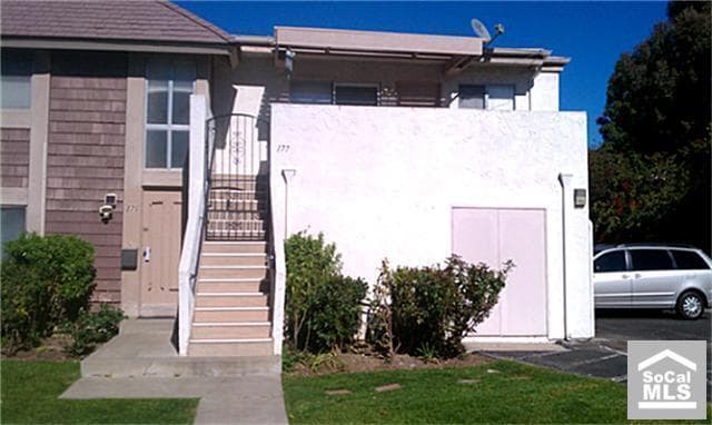 Primary Photo - 177 Oval Rd