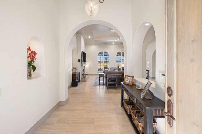 Building Photo - 73110 Calliandra St