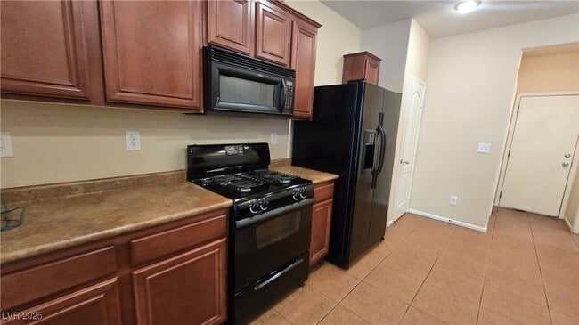 Building Photo - 6250 W Arby Ave
