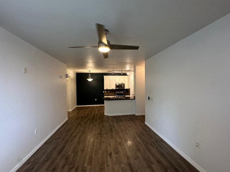 Building Photo - 2672 S Cathay Way