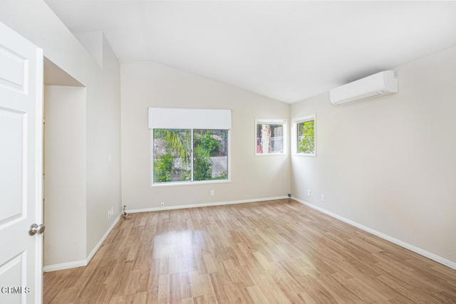 Building Photo - 11817 Jouett St