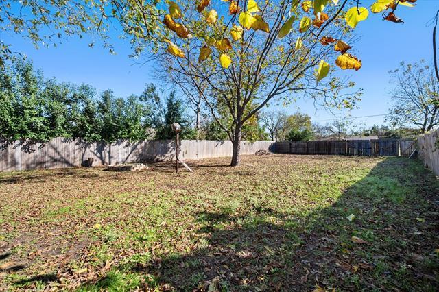 Building Photo - 604 Dunn St