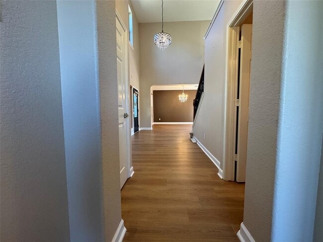 Building Photo - 500 Springbrook Rd