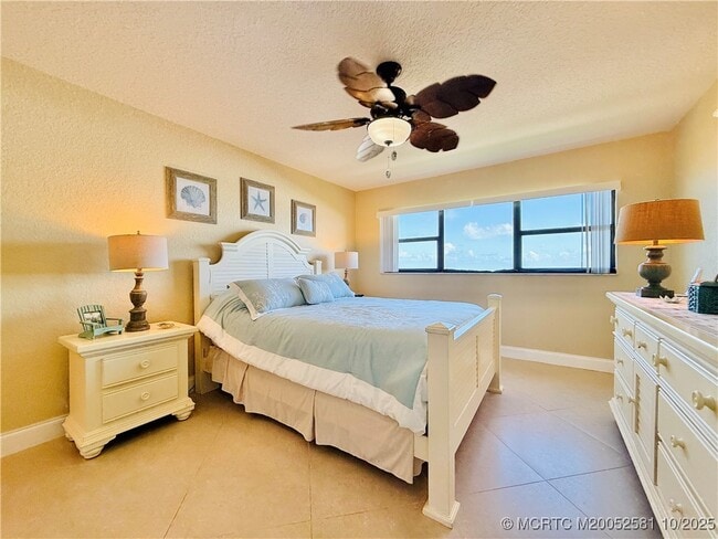 Building Photo - 7440 S Ocean Dr