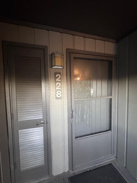 Building Photo - 228 Lanai Vlg