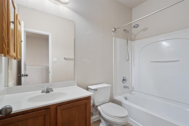 Building Photo - 404 Arrowhead Trail