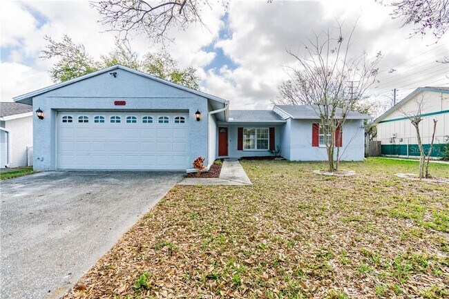 Building Photo - 5010 Larch Ln