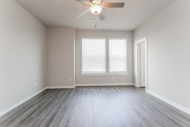 Building Photo - 18412 Idyllic Aly